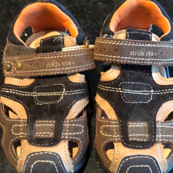 stride rite wide